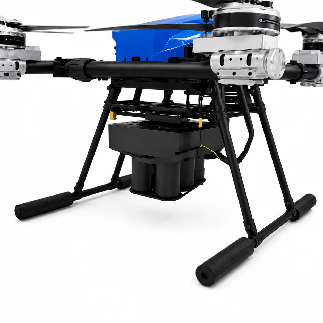 Octa-8 landing gear and lower support frame detail