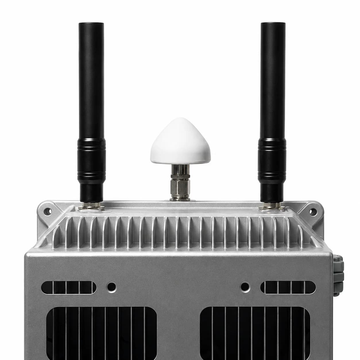 SJ113 GNSS spoofer antenna top detail
